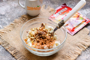 Запеченные яблоки с творогом и корицей Запеченные яблоки с творогом и корицей