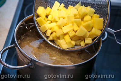 Суп из говядины с картофелем и брынзой Суп из говядины с картофелем и брынзой