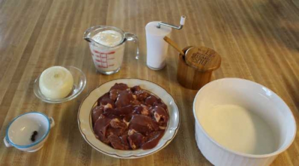 Куриная печень в духовке в сметанном соусе без обжарки
Куриная печень в духовке в сметанном соусе без обжарки