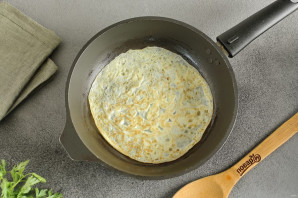 Салат с курицей и яйцами Салат с курицей и яйцами