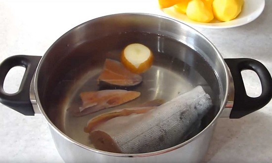 Рыбный суп с семгой — простые и вкусные рецепты с картошкой
Рыбный суп с семгой — простые и вкусные рецепты с картошкой