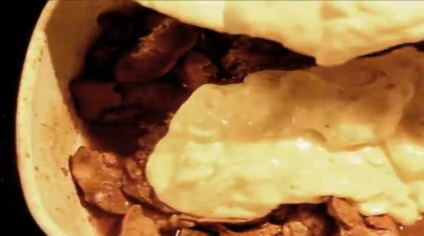 Куриная печень в духовке в сметанном соусе без обжарки
Куриная печень в духовке в сметанном соусе без обжарки