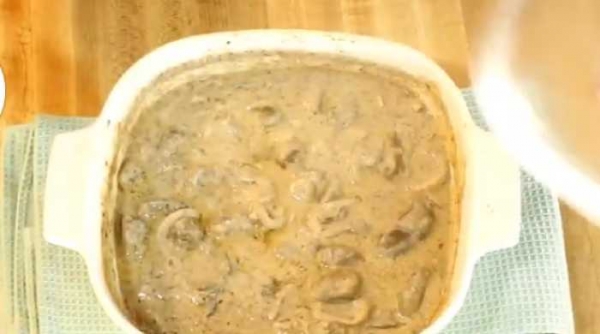 Куриная печень в духовке в сметанном соусе без обжарки
Куриная печень в духовке в сметанном соусе без обжарки