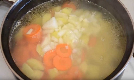 Рыбный суп с семгой — простые и вкусные рецепты с картошкой
Рыбный суп с семгой — простые и вкусные рецепты с картошкой