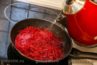 Салат из чуки с тушеной свеклой Салат из чуки с тушеной свеклой