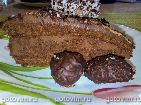 Бразильский шоколадный торт «Бригадейро» (Brigadeiro) post thumbnail image