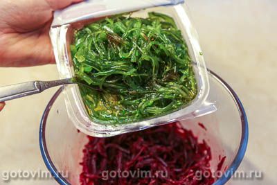 Салат из чуки с тушеной свеклой Салат из чуки с тушеной свеклой