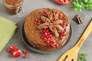 Шоколадный блинный торт с творожным кремом Шоколадный блинный торт с творожным кремом
