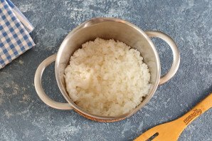 Рис с беконом и яйцом Рис с беконом и яйцом