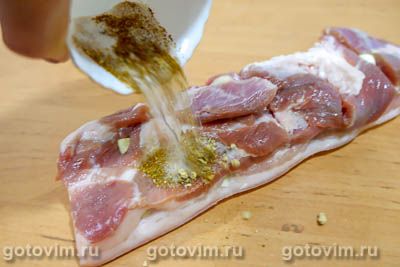 Свиная грудинка, запечённая с горчицей в духовке Свиная грудинка, запечённая с горчицей в духовке