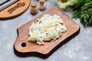 Слоеный салат с шампиньонами и сыром Слоеный салат с шампиньонами и сыром