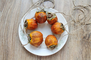 Хурма вяленая