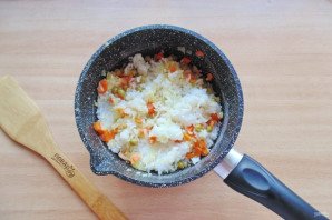 Морской окунь с рисом в духовке Морской окунь с рисом в духовке