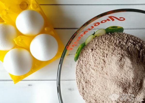 Рецепт: Торт "Красный бархат" - из готовой смеси с чиз-кремом Рецепт: Торт "Красный бархат" - из готовой смеси с чиз-кремом