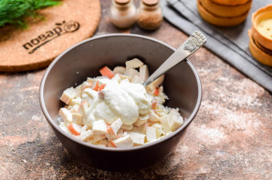 Тарталетки с творожным сыром и крабовыми палочками Тарталетки с творожным сыром и крабовыми палочками