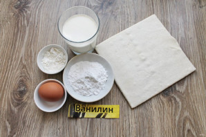 Слоеные трубочки со взбитыми сливками