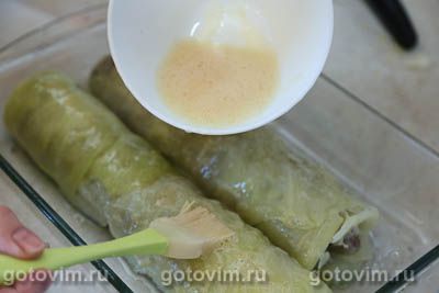 Рулет из капусты с мясом под хрустящей хлебной корочкой Рулет из капусты с мясом под хрустящей хлебной корочкой