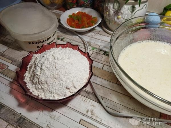 Рецепт: Кулич на кефире - с цукатами, без дрожжей, готовимся к Пасхе, просто и быстро Рецепт: Кулич на кефире - с цукатами, без дрожжей, готовимся к Пасхе, просто и быстро