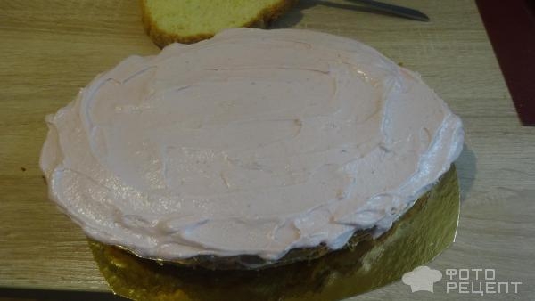 Рецепт: Торт с клубнично -банановым творожным кремом - Не трудоёмкий ,вкусный торт. Рецепт: Торт с клубнично -банановым творожным кремом - Не трудоёмкий ,вкусный торт.