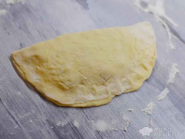 Рецепт: Жареные пирожки с картофелем - "Лапти" на сковороде. Вкусно и сытно! Рецепт: Жареные пирожки с картофелем - "Лапти" на сковороде. Вкусно и сытно!