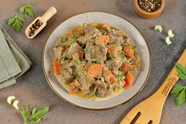 Говяжья печень тушеная с сельдереем post thumbnail image