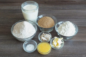 Хлеб из цельнозерновой муки и отрубей