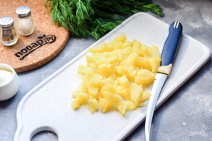 Салат с солеными грибами и картофелем Салат с солеными грибами и картофелем