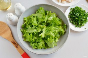 Салат с копчёной рыбой Салат с копчёной рыбой