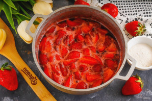 Джем из клубники с агар-агаром Джем из клубники с агар-агаром