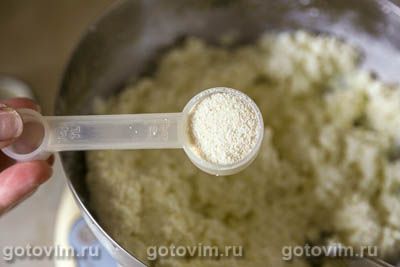 Сырники с клубникой и бананом Сырники с клубникой и бананом