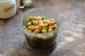 Хумус из брокколи