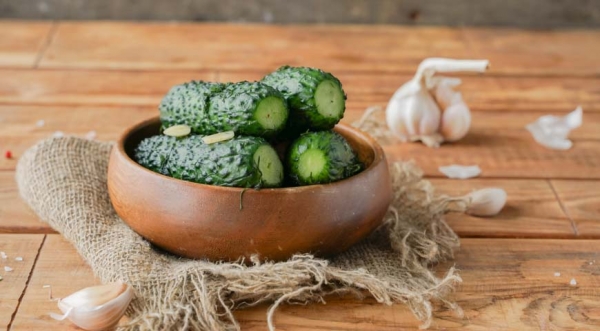 Малосольные огурцы в пакете, пошаговый рецепт с фото