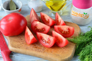 Сладкие маринованные помидоры дольками Сладкие маринованные помидоры дольками