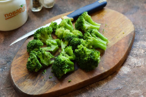 Хумус из брокколи