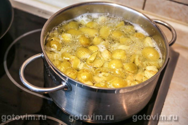 Компот из зеленых яблок с апельсином Компот из зеленых яблок с апельсином