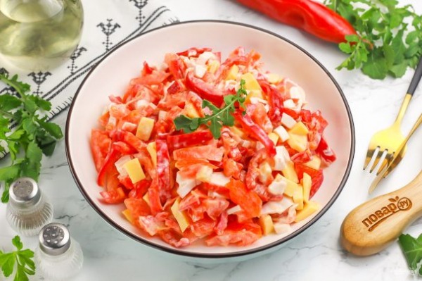 Cалат «Красное море» с крабовыми палочками post thumbnail image