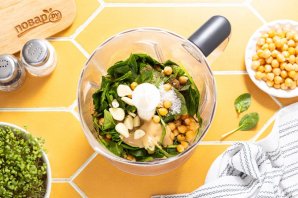 Хумус со шпинатом