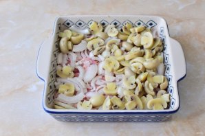 Мясо с грибами и помидорами Мясо с грибами и помидорами