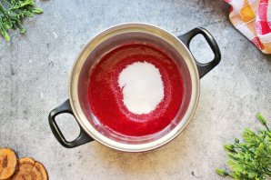 Торт с маскарпоне и малиной Торт с маскарпоне и малиной