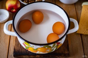 Салат "Черепаха" с консервами