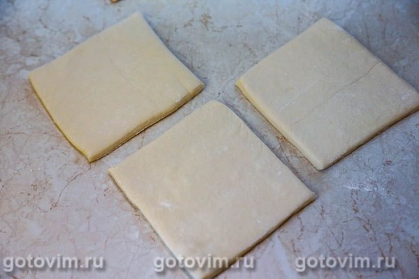 Слойка с творогом и спаржей