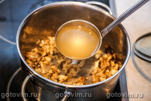 Суп из белых грибов с картофелем Суп из белых грибов с картофелем