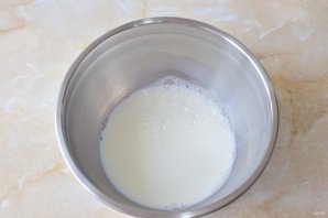 Блины на молоке дрожжевые Блины на молоке дрожжевые