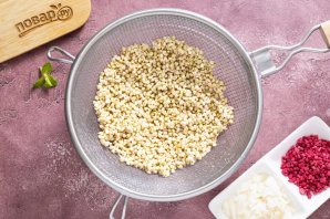 Сырки из зеленой гречки Сырки из зеленой гречки