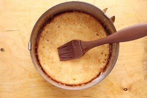 Торт с маскарпоне и малиной Торт с маскарпоне и малиной