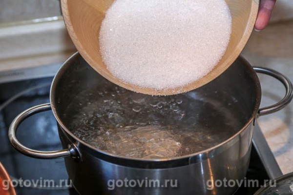 Компот из земляники