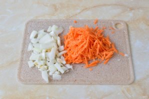 Жаркое с грибами в горшочках Жаркое с грибами в горшочках