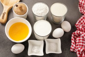 Манник на кефире в мультиварке Манник на кефире в мультиварке