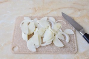 Мясо с грибами и помидорами Мясо с грибами и помидорами