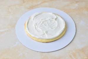 Торт молочная девочка с клубникой Торт молочная девочка с клубникой